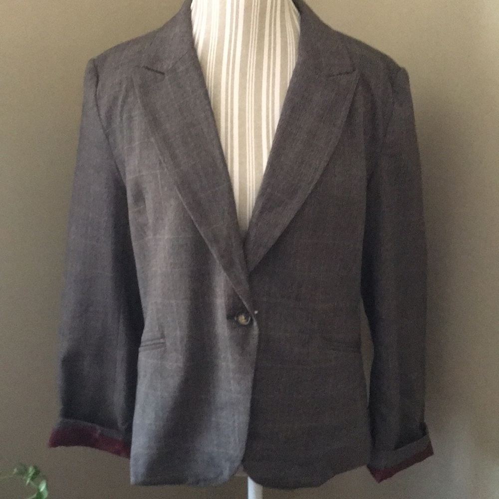 Van Heusen Brown Blazer